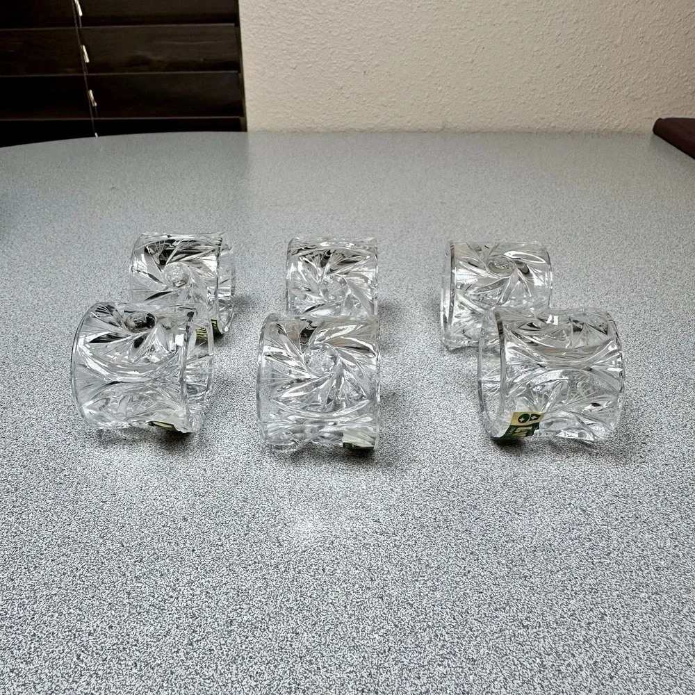 Set Of 6 Irena Crystal Napkin Holder Ring Pinwheel Starburst Poland Tablescape